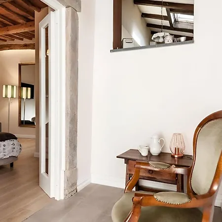 Cortile In Centro - Charm Heart Of Apartment Lucca